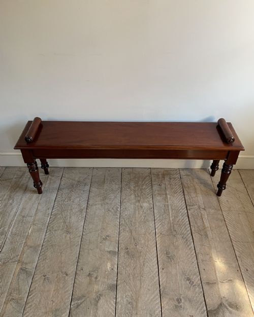 GOOD QUALITY 19TH CENTURY HALL BENCH - ADDITIONAL PHOTO 3