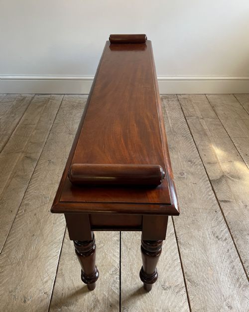 GOOD QUALITY 19TH CENTURY HALL BENCH - ADDITIONAL PHOTO 6
