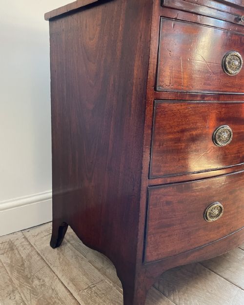 GEORGIAN MAHOGANY CHEST OF DRAWERS - ADDITIONAL PHOTO 6