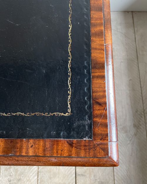 FINE QUALITY REGENCY MAHOGANY LIBRARY TABLE - ADDITIONAL PHOTO 6