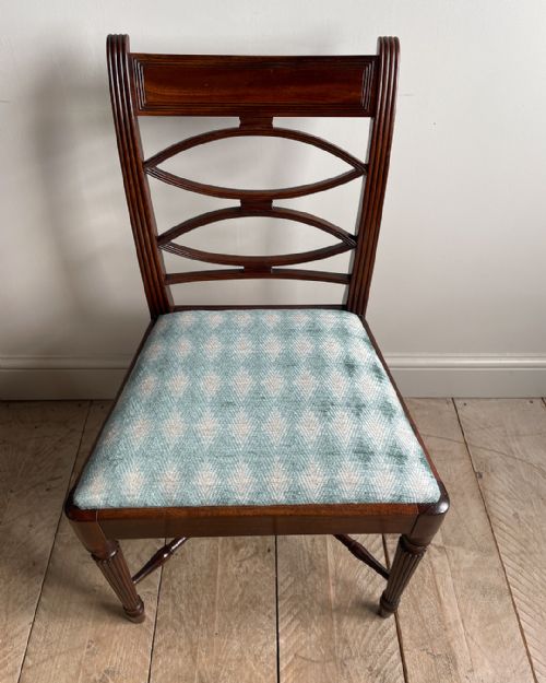 FINE PAIR OF REGENCY SIDE CHAIRS - ADDITIONAL PHOTO 4