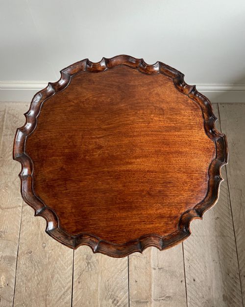 GEORGE III MAHOGANY URN STAND - ADDITIONAL PHOTO 2