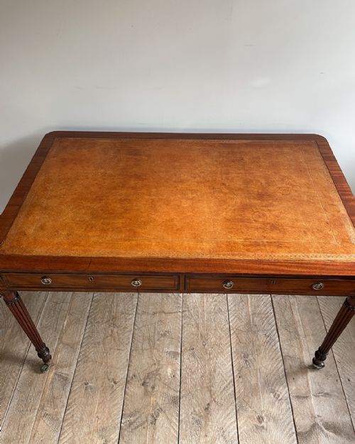 19TH CENTURY MAHOGANY WRITING DESK - ADDITIONAL PHOTO 5