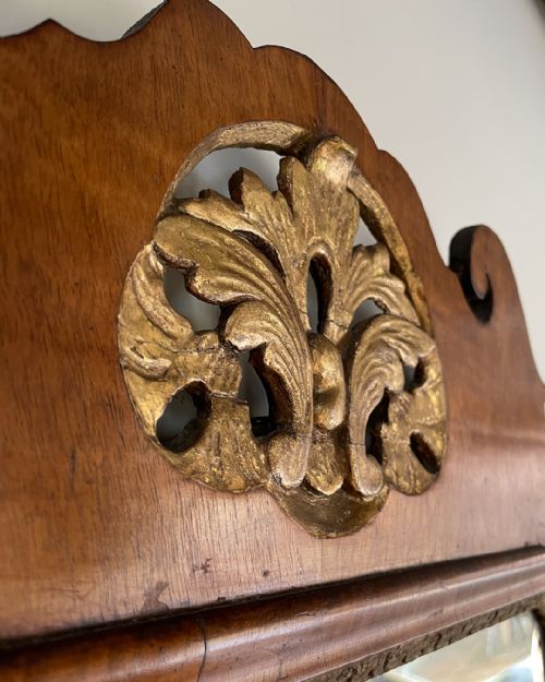 GEORGE II WALNUT AND PARCEL GILT FRET MIRROR - ADDITIONAL PHOTO 5