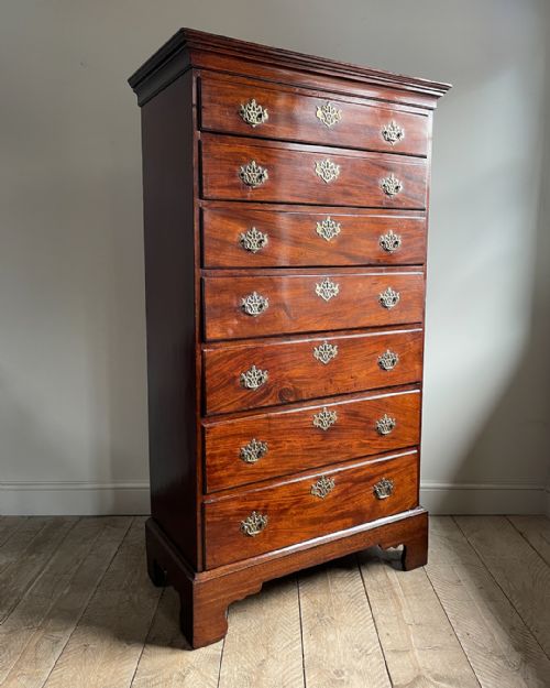 george iii mahogany semainier - CATEGORY: ANTIQUE CHEST OF DRAWERS - DATED GEORGIAN