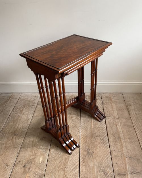 GOOD QUALITY NEST OF FOUR TABLES - ADDITIONAL PHOTO 1