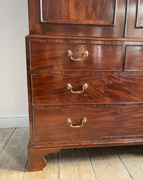 GEORGIAN MAHOGANY LINEN PRESS - ADDITIONAL PHOTO 5