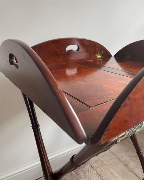 OVAL MAHOGANY BUTLERS TRAY ON STAND - ADDITIONAL PHOTO 6