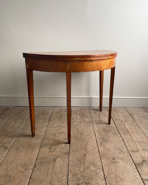 exceptional demilune card table in cedar - CATEGORY: ANTIQUE TABLES - DATED 18TH CENTURY