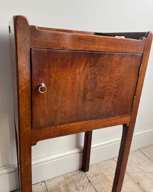 GEORGIAN MAHOGANY POT CUPBOARD - ADDITIONAL PHOTO 4