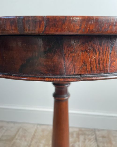 EARLY NINETEENTH CENTURY ROSEWOOD PEDESTAL LAMP TABLE - ADDITIONAL PHOTO 5