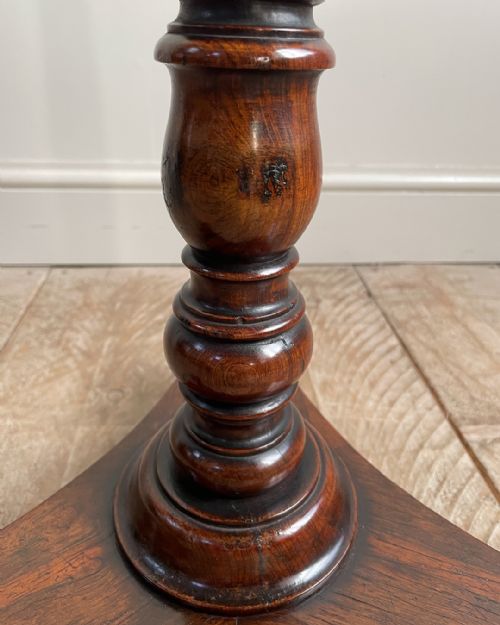 EARLY NINETEENTH CENTURY ROSEWOOD PEDESTAL LAMP TABLE - ADDITIONAL PHOTO 6