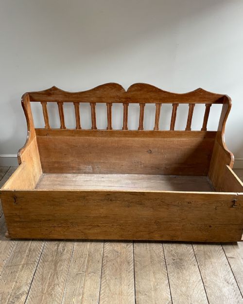 NINETEENTH CENTURY CONTINENTAL PINE SETTLE - ADDITIONAL PHOTO 5