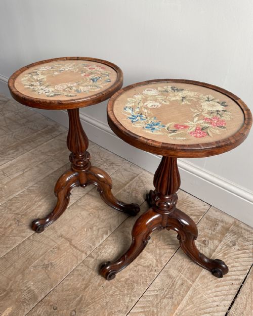 CHARMING PAIR OF ROUND ROSEWOOD LAMP TABLES - ADDITIONAL PHOTO 5