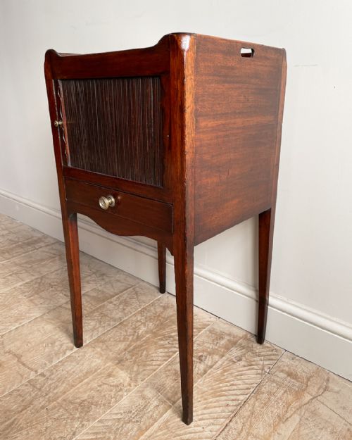 GEORGIAN MAHOGANY TRAY TOP POT CUPBOARD - ADDITIONAL PHOTO 7