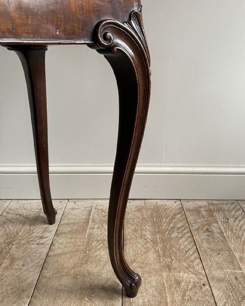 EXCEPTIONALLY FINE MAHOGANY SERPENTINE CARD TABLE - ADDITIONAL PHOTO 9