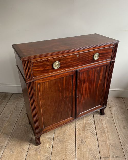 REGENCY MAHOGANY SIDE CABINET - ADDITIONAL PHOTO 1