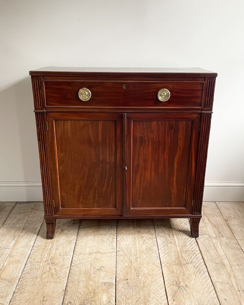 REGENCY MAHOGANY SIDE CABINET - ADDITIONAL PHOTO 2