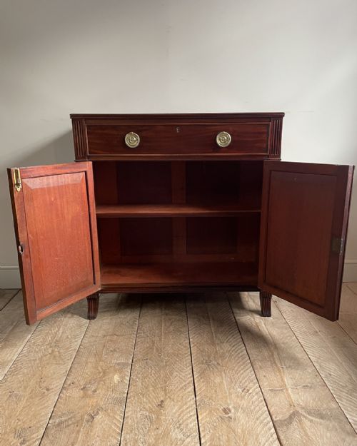 REGENCY MAHOGANY SIDE CABINET - ADDITIONAL PHOTO 3