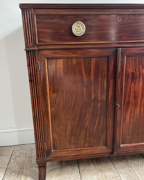 REGENCY MAHOGANY SIDE CABINET - ADDITIONAL PHOTO 4