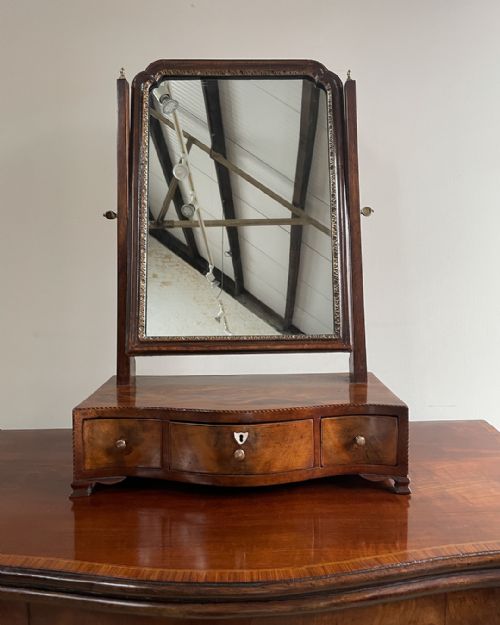 GEORGIAN MAHOGANY SERPENTINE TOILET MIRROR - ADDITIONAL PHOTO 5