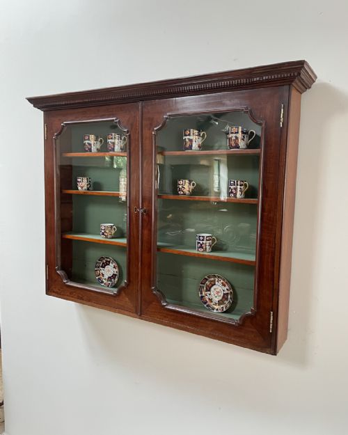 LOVELY GLASSFRONTED WALL CABINET - ADDITIONAL PHOTO 2