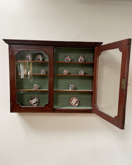 LOVELY GLASSFRONTED WALL CABINET - ADDITIONAL PHOTO 5