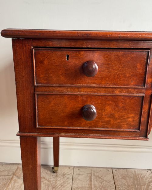 19TH CENTURY MAHOGANY DRESSING TABLE - ADDITIONAL PHOTO 7