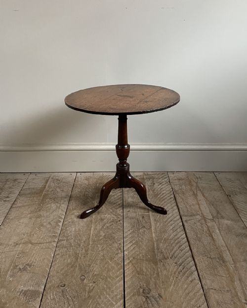 MINIATURE OAK TRIPOD TABLE - ADDITIONAL PHOTO 2