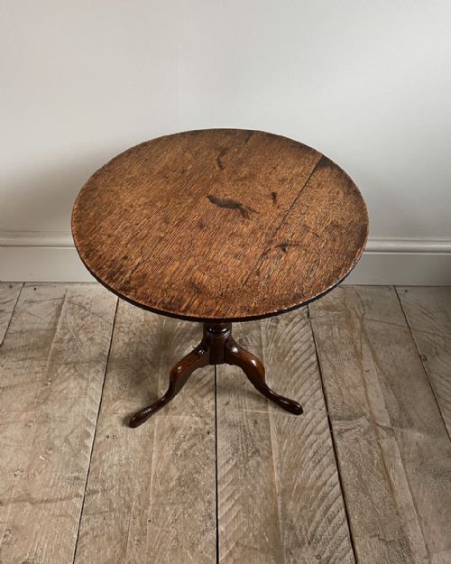 MINIATURE OAK TRIPOD TABLE - ADDITIONAL PHOTO 5