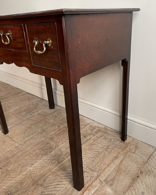 GEORGIAN MAHOGANY LOWBOY - ADDITIONAL PHOTO 7