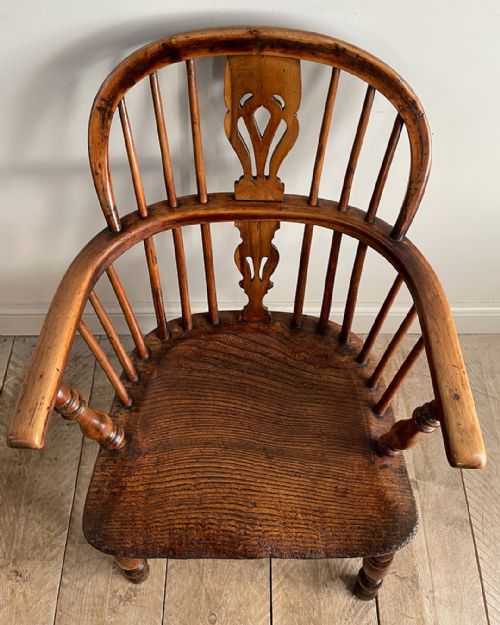 SUPERB PAIR OF YEW WOOD WINDSOR ARM CHAIRS - ADDITIONAL PHOTO 4