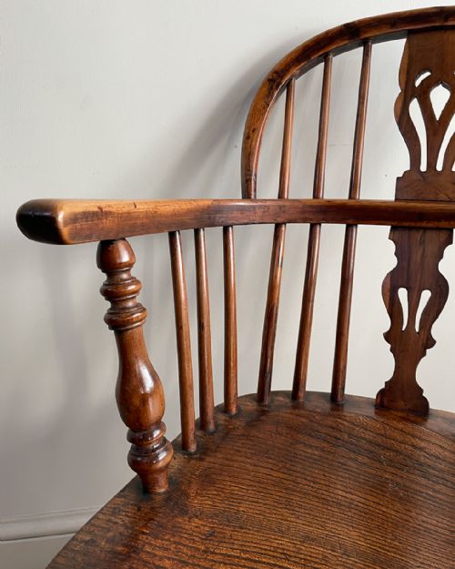 SUPERB PAIR OF YEW WOOD WINDSOR ARM CHAIRS - ADDITIONAL PHOTO 9