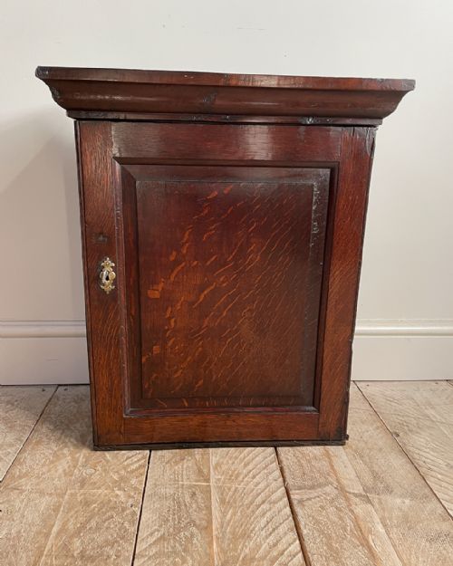 LOVELY EARLY OAK SPICE CUPBOARD - ADDITIONAL PHOTO 4