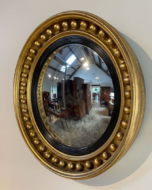 FINE EARLY 19TH CENTURY GILT CONVEX MIRROR - ADDITIONAL PHOTO 3