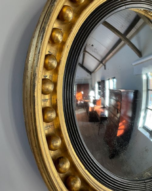 FINE EARLY 19TH CENTURY GILT CONVEX MIRROR - ADDITIONAL PHOTO 4