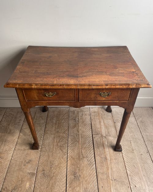LOVELY GEORGIAN WALNUT LOWBOY - ADDITIONAL PHOTO 3