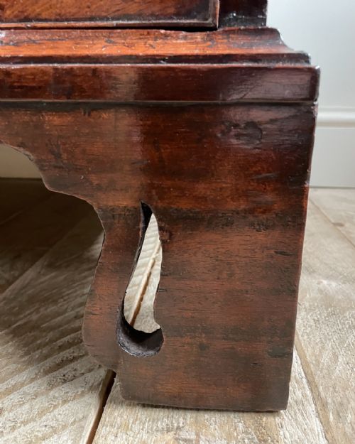 SUPERB GEORGE III MAHOGANY CHEST ON CHEST - ADDITIONAL PHOTO 8