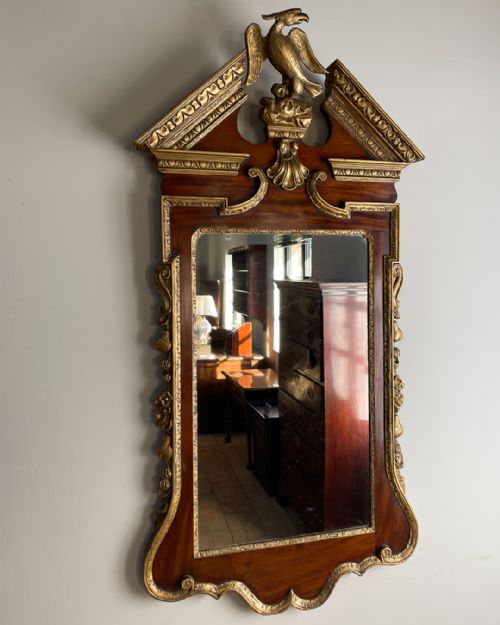 SUPERB GEORGE II MAHOGANY AND PARCEL GILT MIRROR - ADDITIONAL PHOTO 2