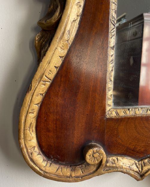 SUPERB GEORGE II MAHOGANY AND PARCEL GILT MIRROR - ADDITIONAL PHOTO 5
