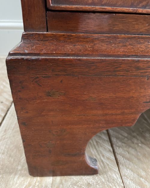 LOVELY GEORGIAN MAHOGANY SECRETAIRE CABINET - ADDITIONAL PHOTO 9