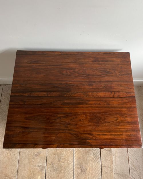 CHARMING SMALL REGENCY ROSEWOOD CHEST OF DRAWERS - ADDITIONAL PHOTO 4