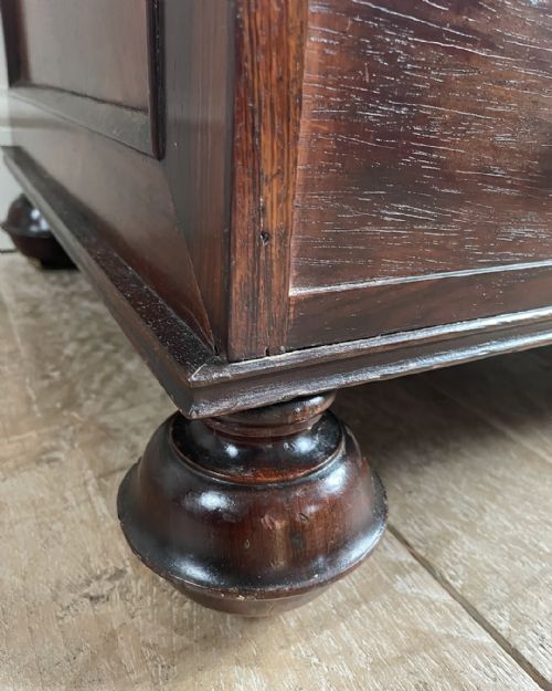 CHARMING SMALL REGENCY ROSEWOOD CHEST OF DRAWERS - ADDITIONAL PHOTO 8