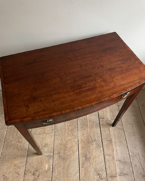GEORGIAN MAHOGANY BOWFRONT SIDE TABLE - ADDITIONAL PHOTO 2