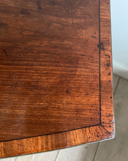 GEORGIAN MAHOGANY BOWFRONT SIDE TABLE - ADDITIONAL PHOTO 8