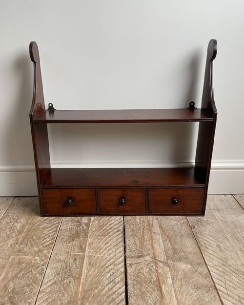 CHARMING EARLY 19TH CENTURY MAHOGANY SPICE RACK - ADDITIONAL PHOTO 1