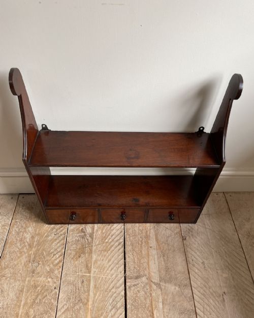 CHARMING EARLY 19TH CENTURY MAHOGANY SPICE RACK - ADDITIONAL PHOTO 3