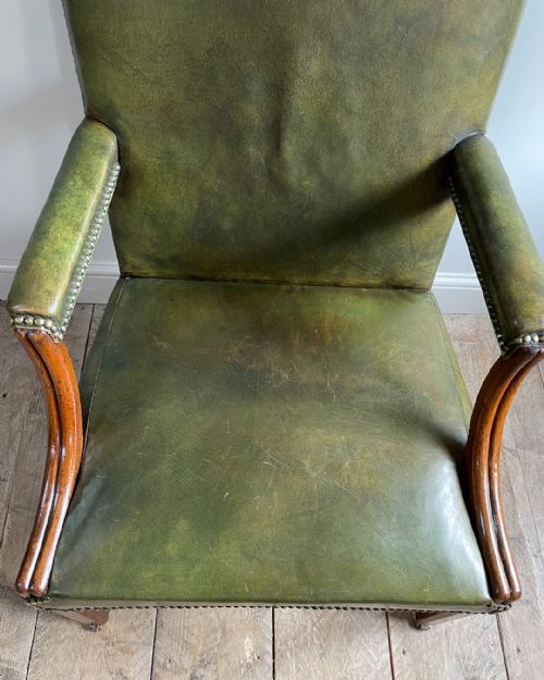 WONDERFUL GEORGIAN MAHOGANY GAINSBOROUGH ARMCHAIR - ADDITIONAL PHOTO 4
