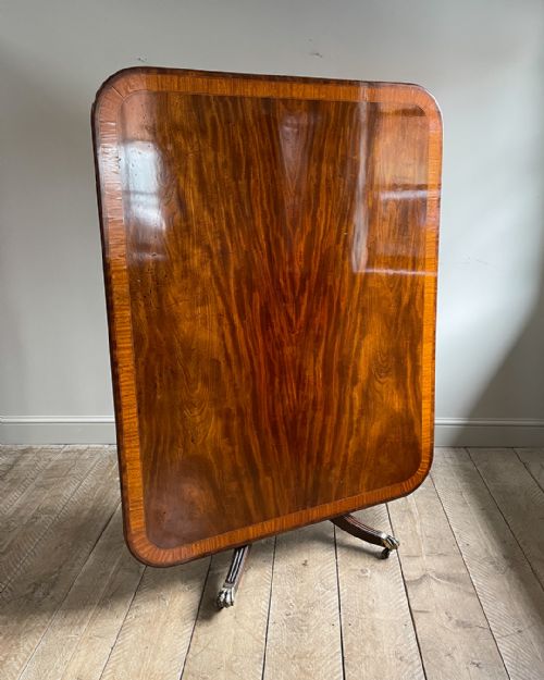 STUNNING REGENCY MAHOGANY BREAKFAST TABLE - ADDITIONAL PHOTO 3