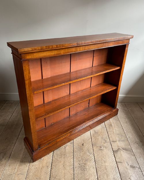 HANDSOME 19TH CENTURY OPEN BOOKCASE - ADDITIONAL PHOTO 7
